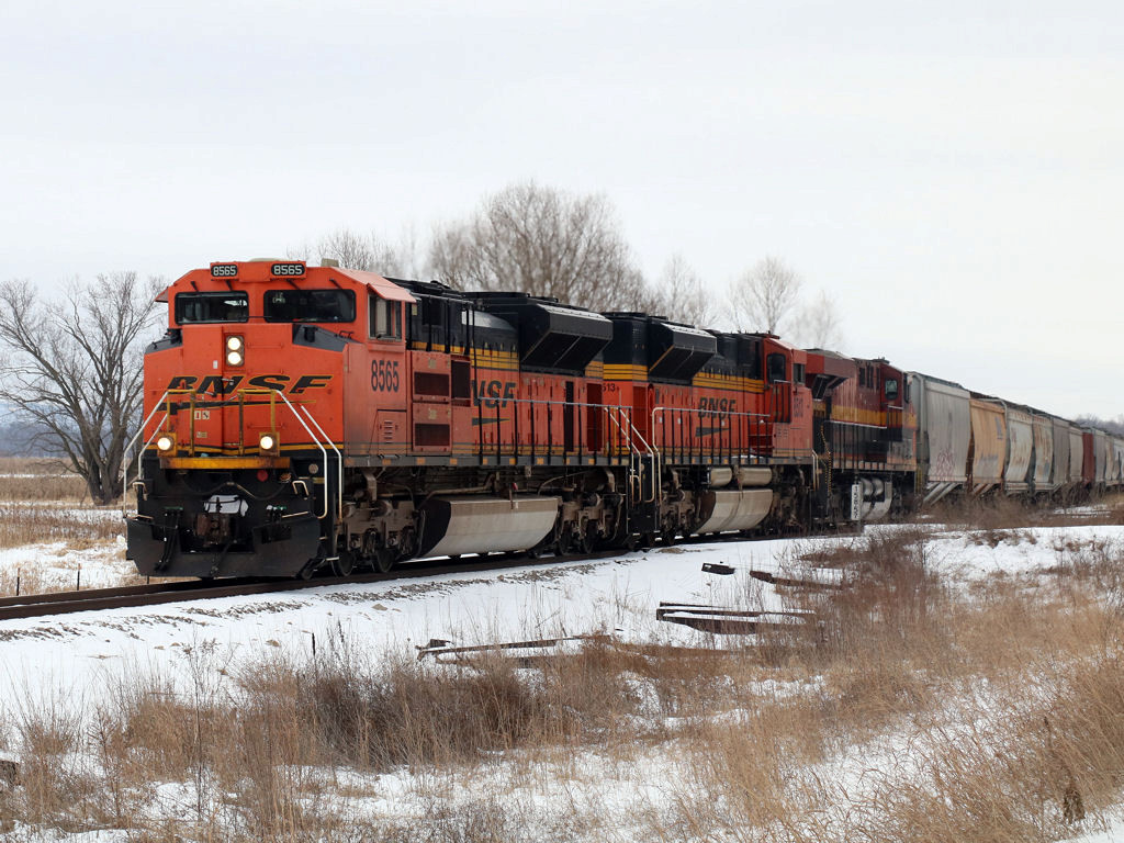 BNSF 8565